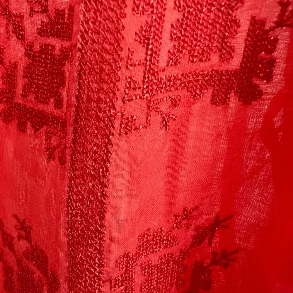 Velvet by Graham & Spencer Embroidered Boho Blouse Size Small - Picture 3 of 6